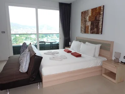 Monolocale con vista sul mare — Private sea view apartment at Emerald Terrace
